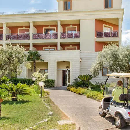 Akiris Trilo Lägenhet *