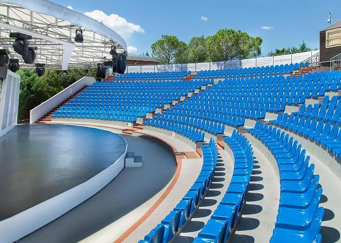 Akiris Trilo Apartment